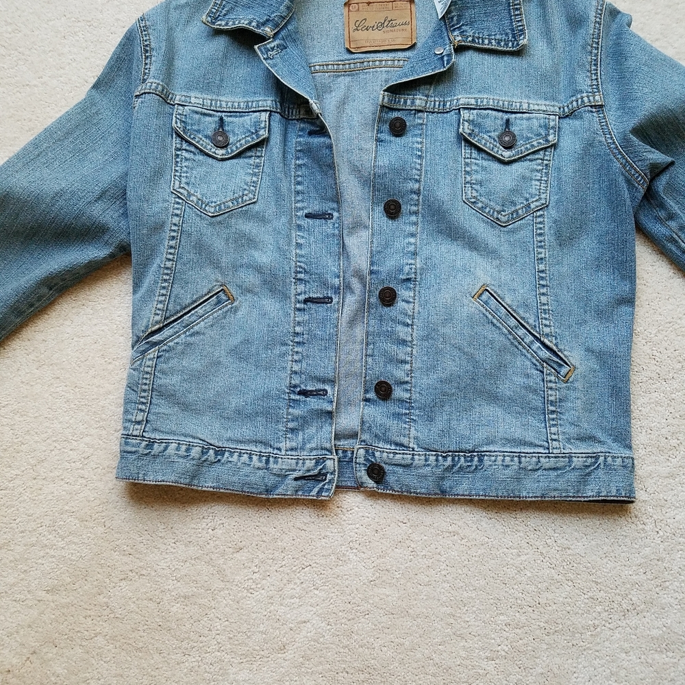 Levi's jean jacket